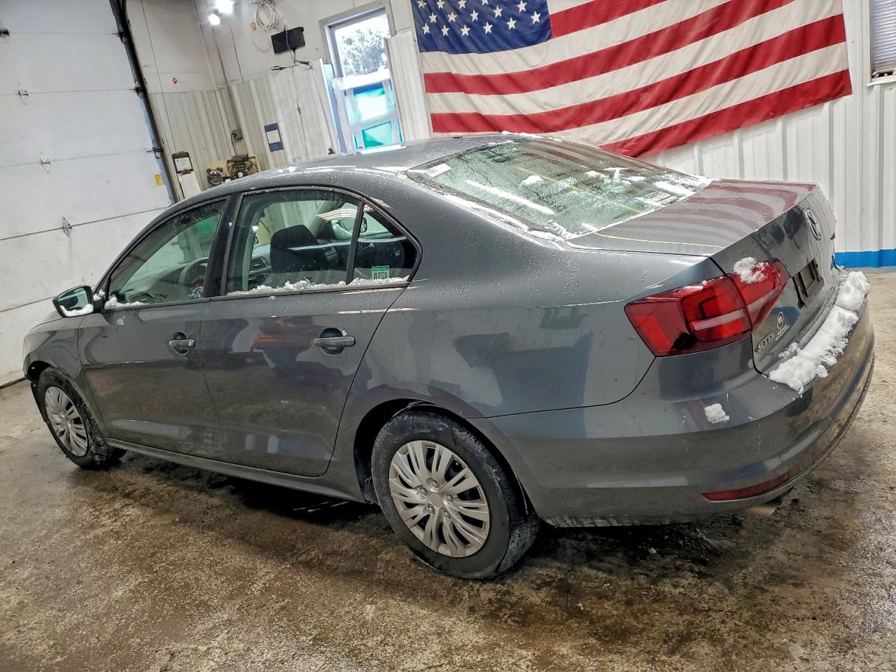 2016 VOLKSWAGEN JETTA S photo 2