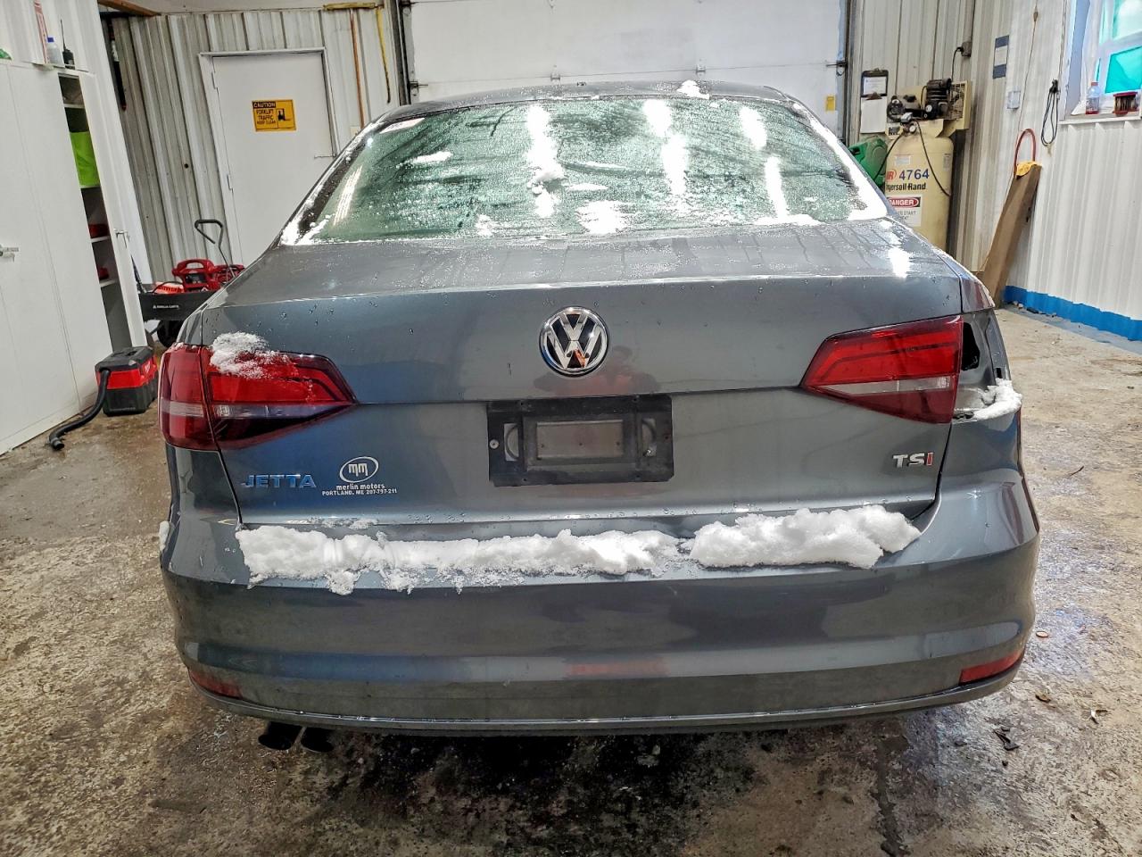 2016 VOLKSWAGEN JETTA S photo 6