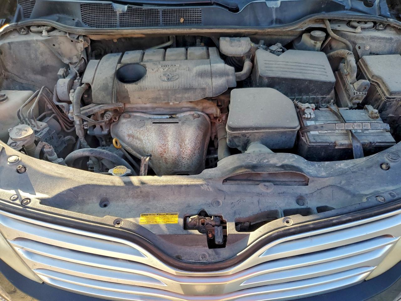 2012 TOYOTA VENZA LE photo 31