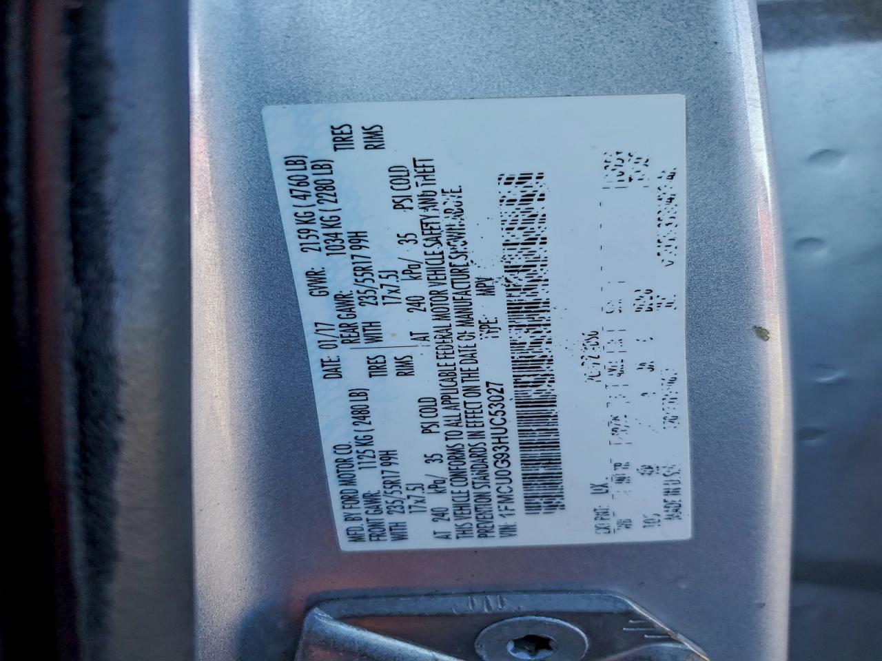 2017 FORD ESCAPE SE photo 23