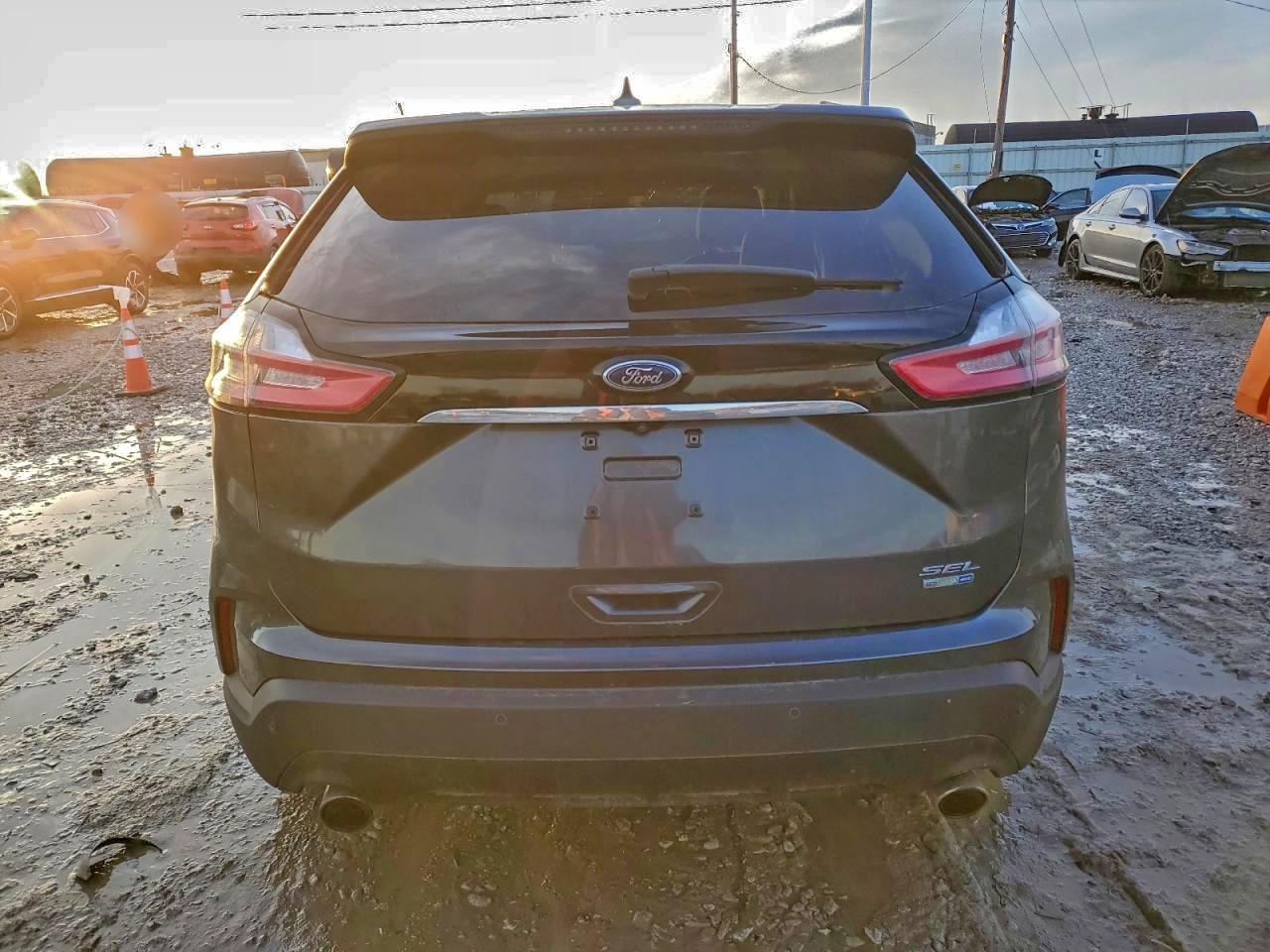 2019 FORD EDGE SEL photo 16