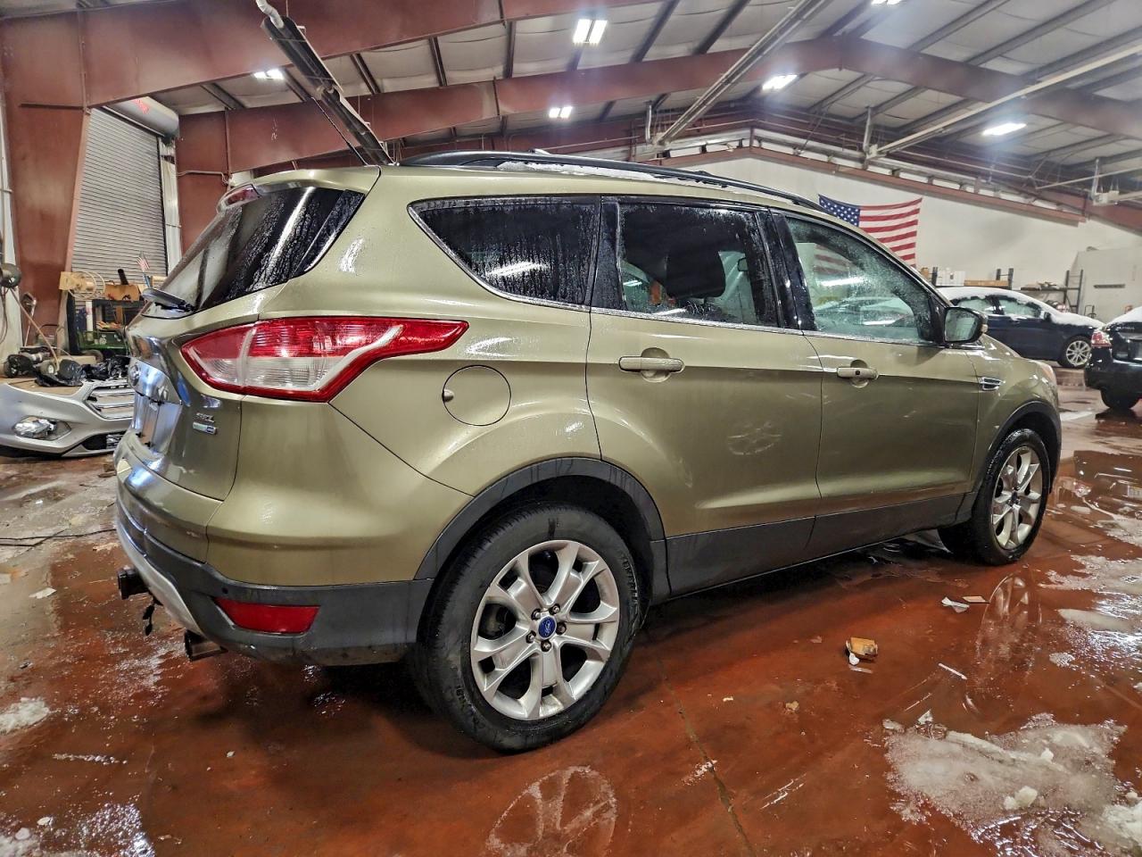 2013 FORD ESCAPE SEL photo 5