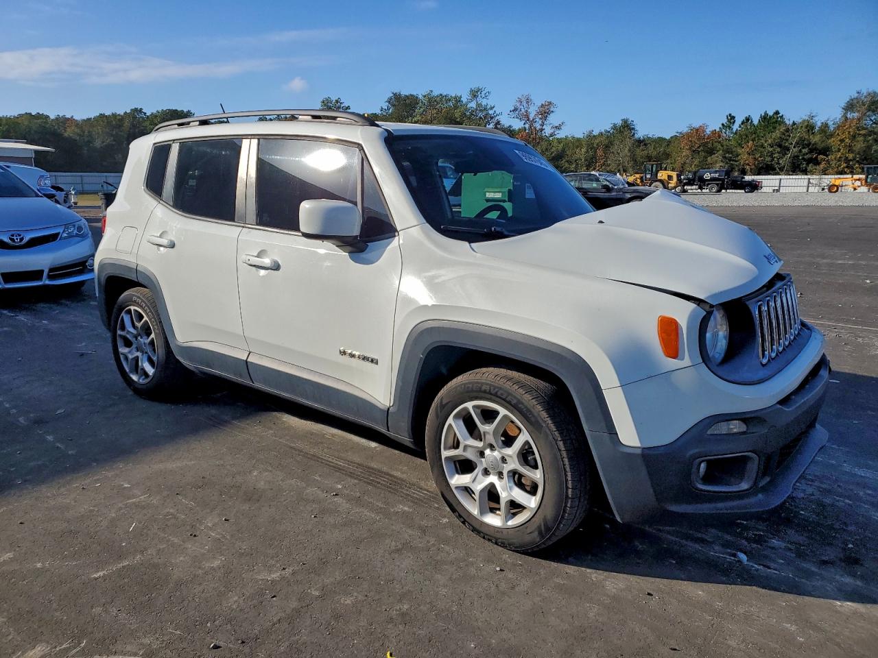 2015 JEEP RENEGADE LATITUDE photo 10