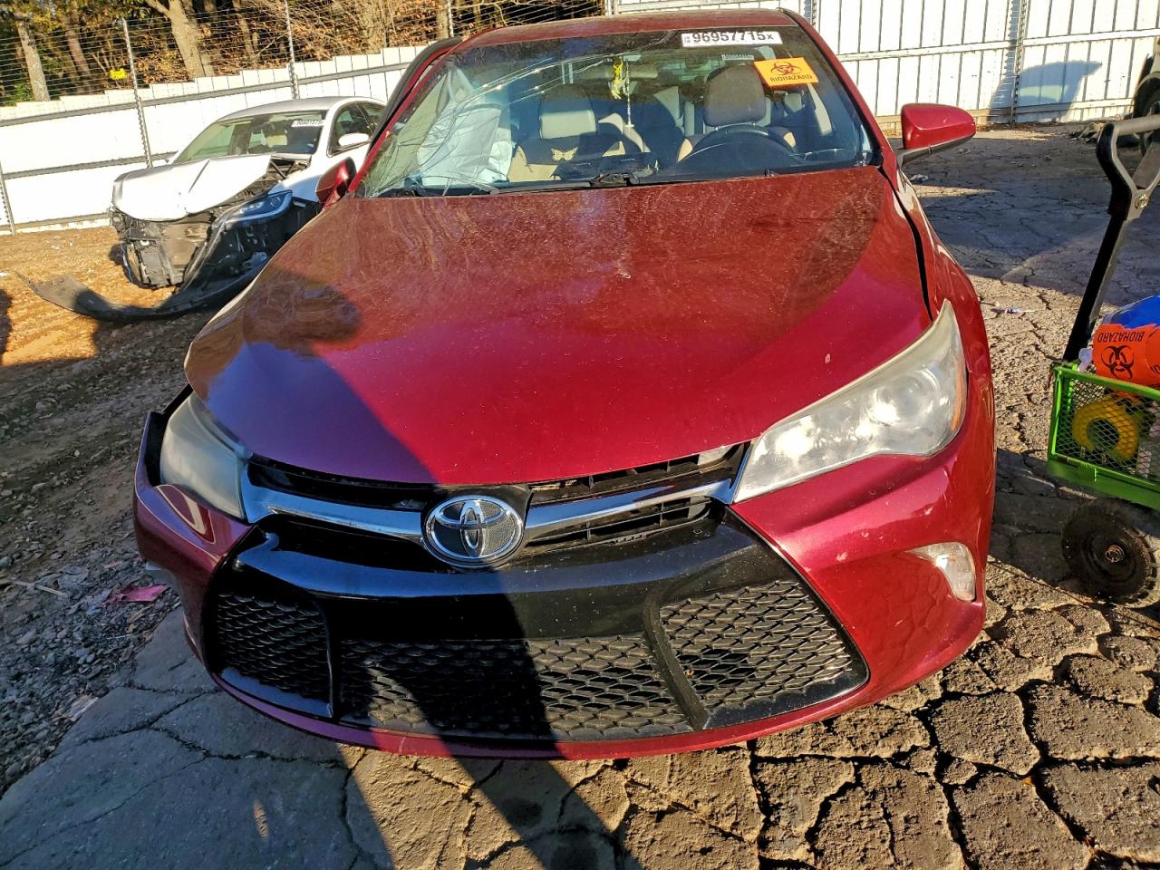 2017 TOYOTA CAMRY LE photo 5