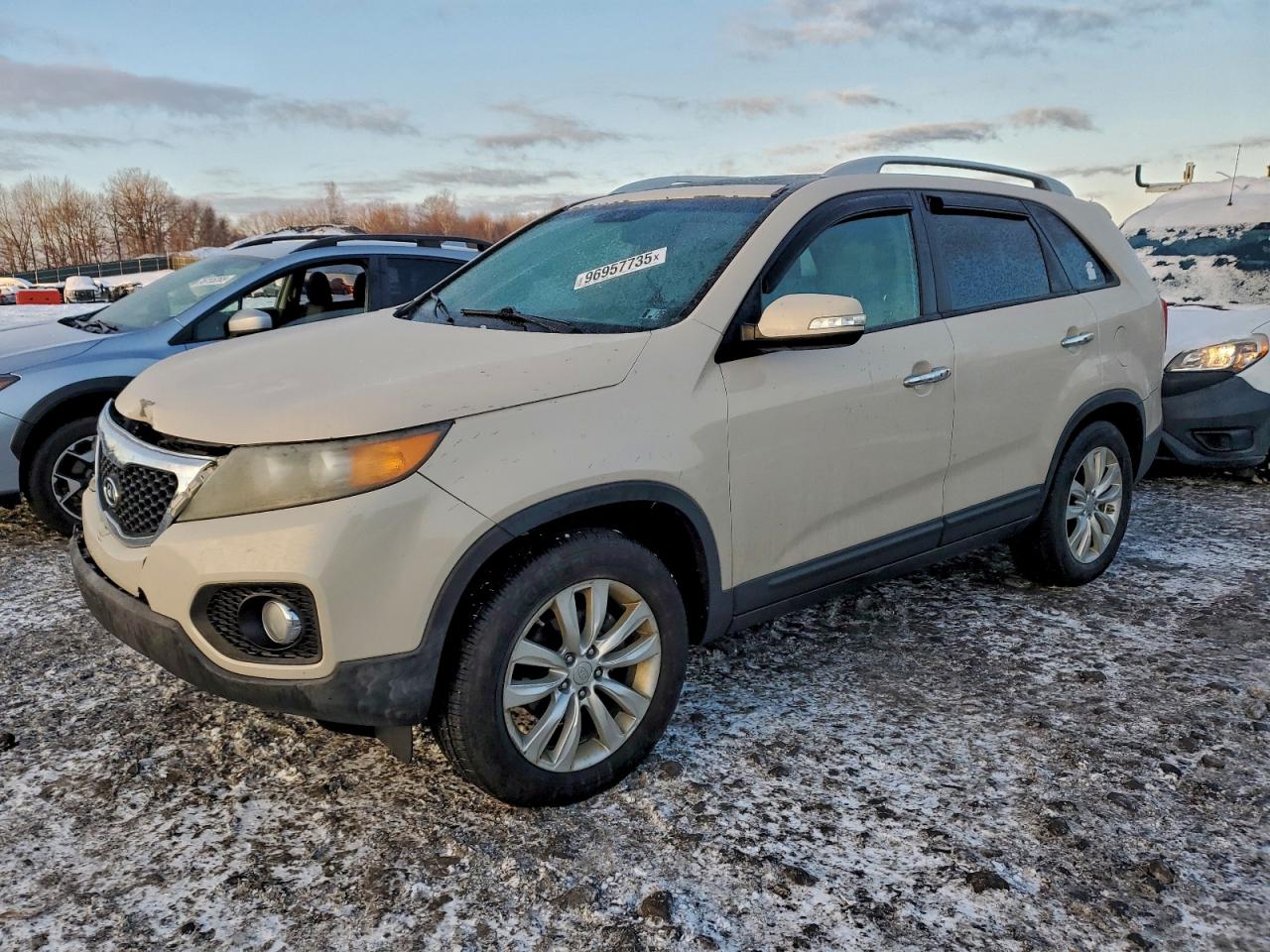 2011 KIA SORENTO