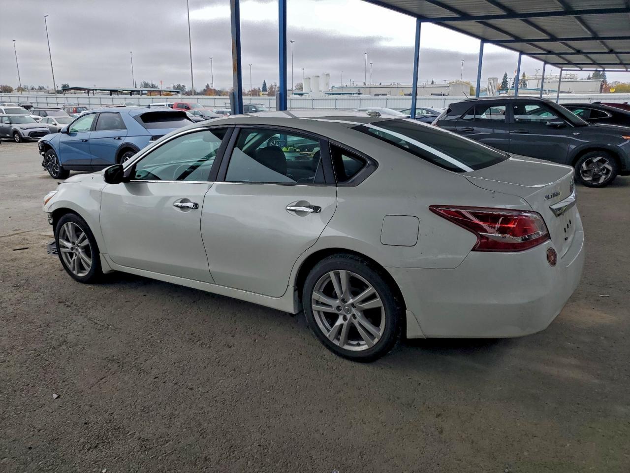 2013 NISSAN ALTIMA 3.5S photo 2