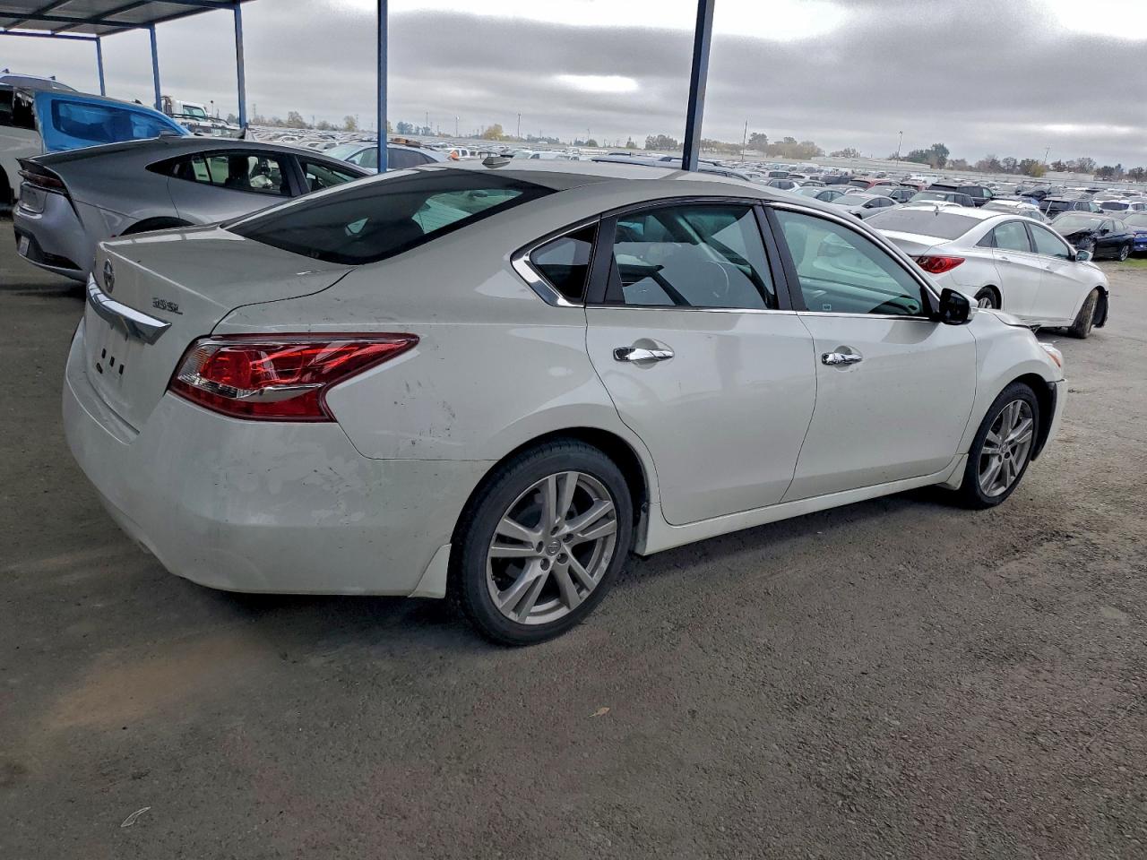 2013 NISSAN ALTIMA 3.5S photo 3