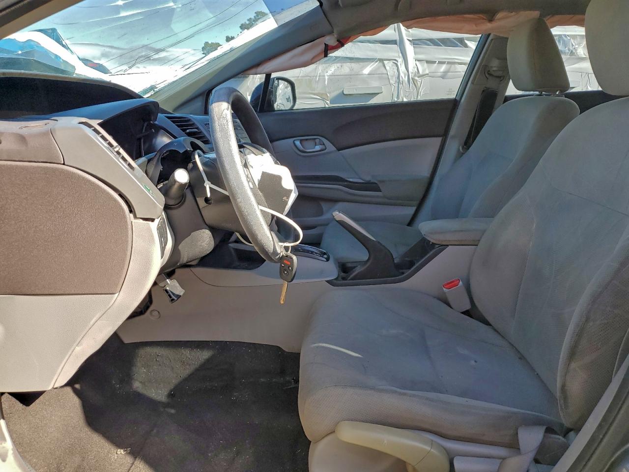 2012 HONDA CIVIC LX photo 13