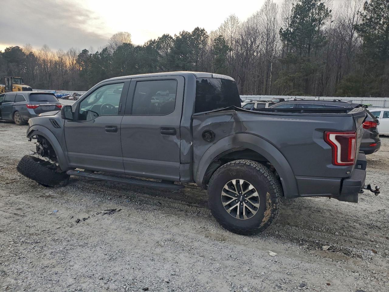 2020 FORD F150 RAPTOR photo 2