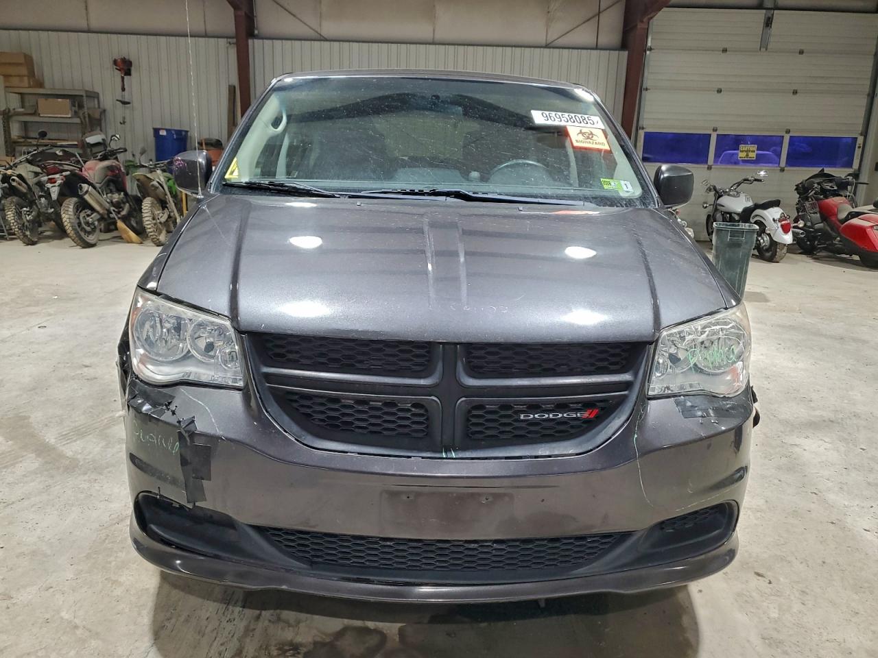 2015 DODGE GRAND CARAVAN SE photo 5