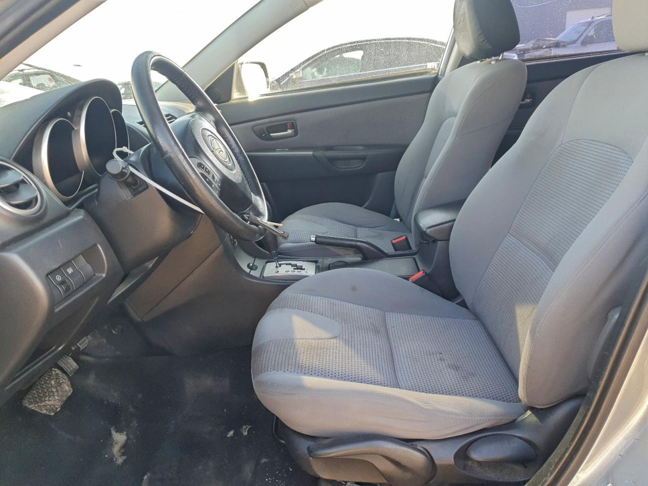 2008 MAZDA 3 HATCHBACK photo 13