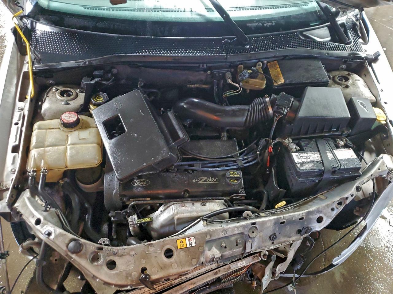 2002 FORD FOCUS ZTS photo 11