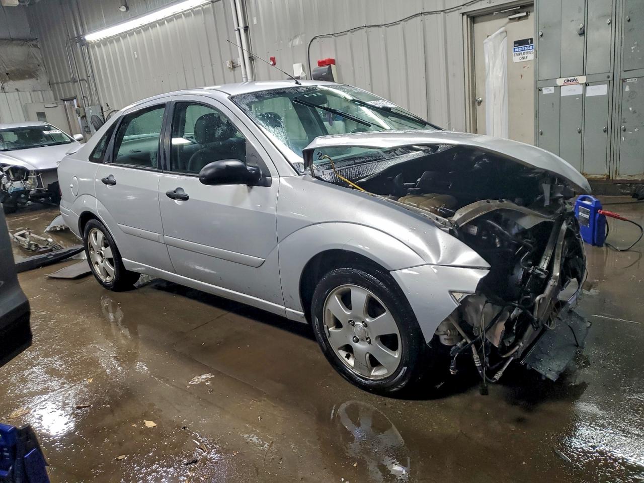2002 FORD FOCUS ZTS photo 4