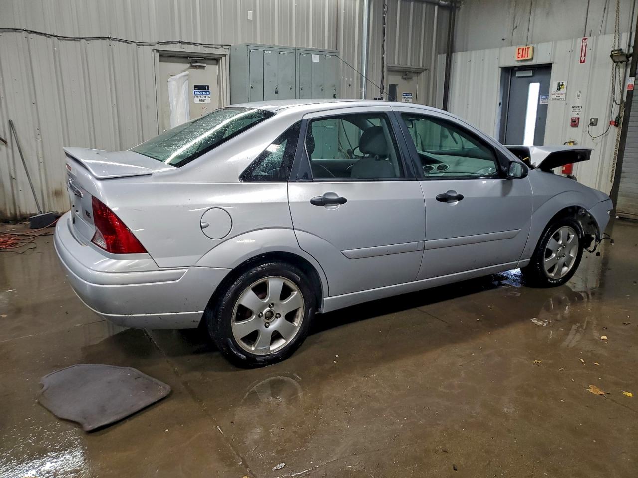 2002 FORD FOCUS ZTS photo 3