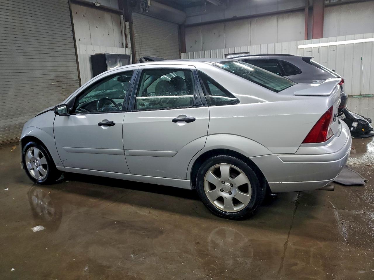 2002 FORD FOCUS ZTS photo 2