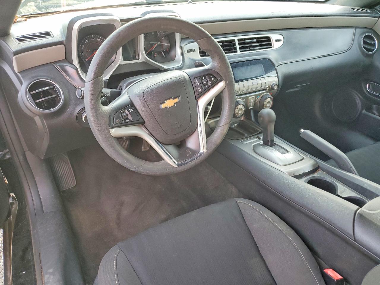 2015 CHEVROLET CAMARO LS photo 8