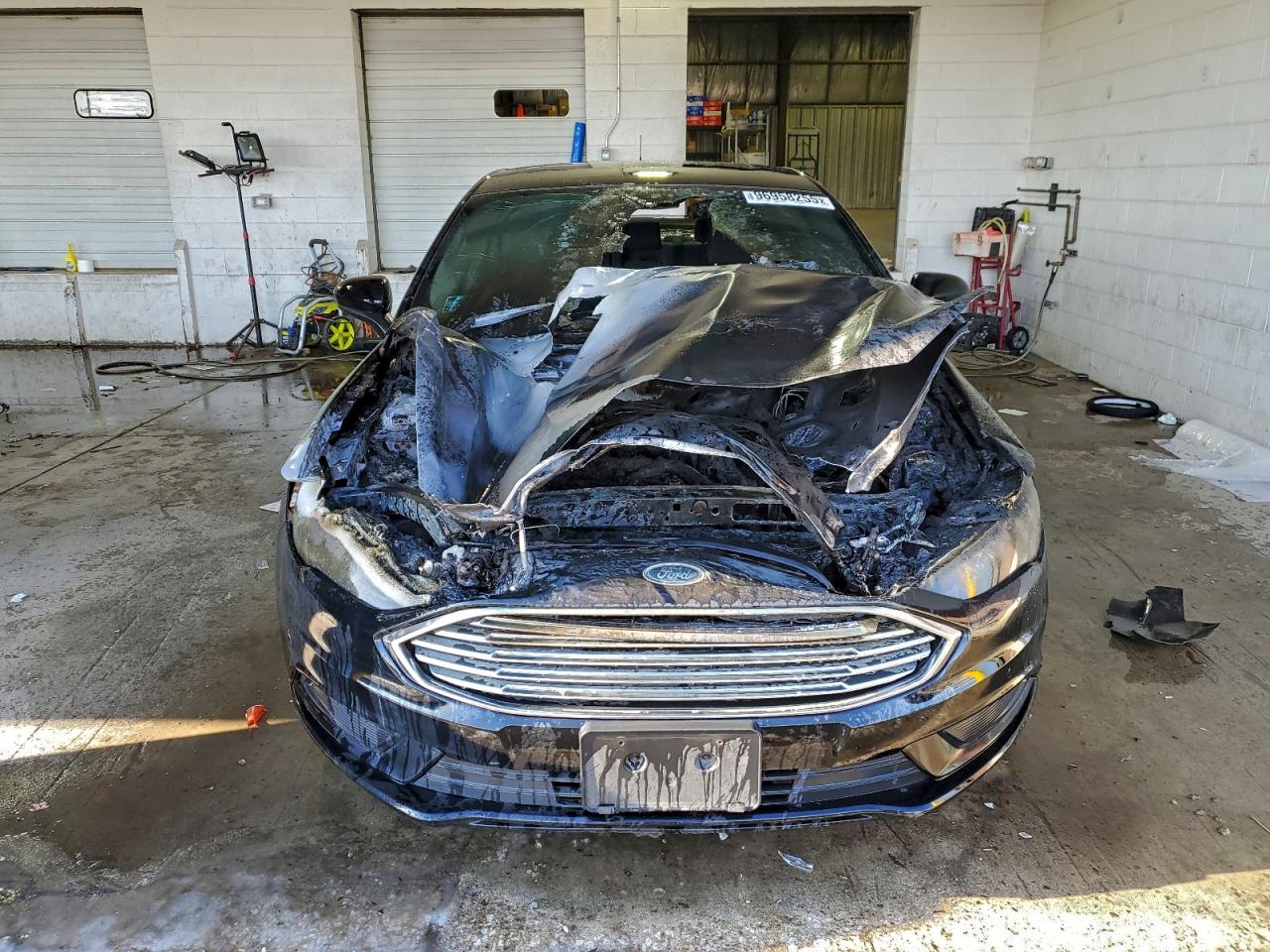 2017 FORD FUSION SE photo 9