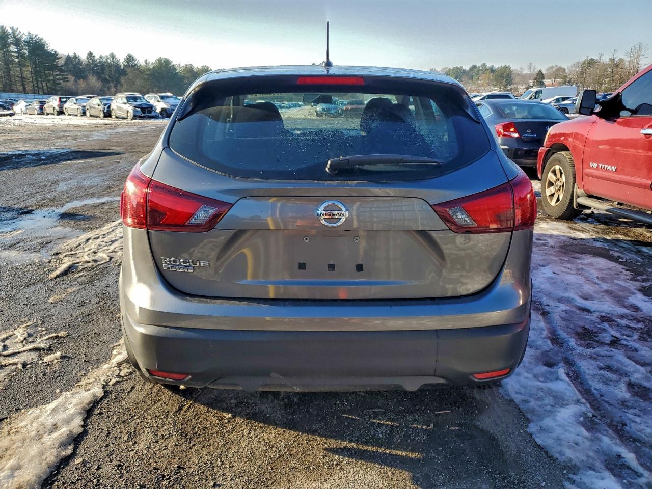 2019 NISSAN ROGUE SPORT S photo 11