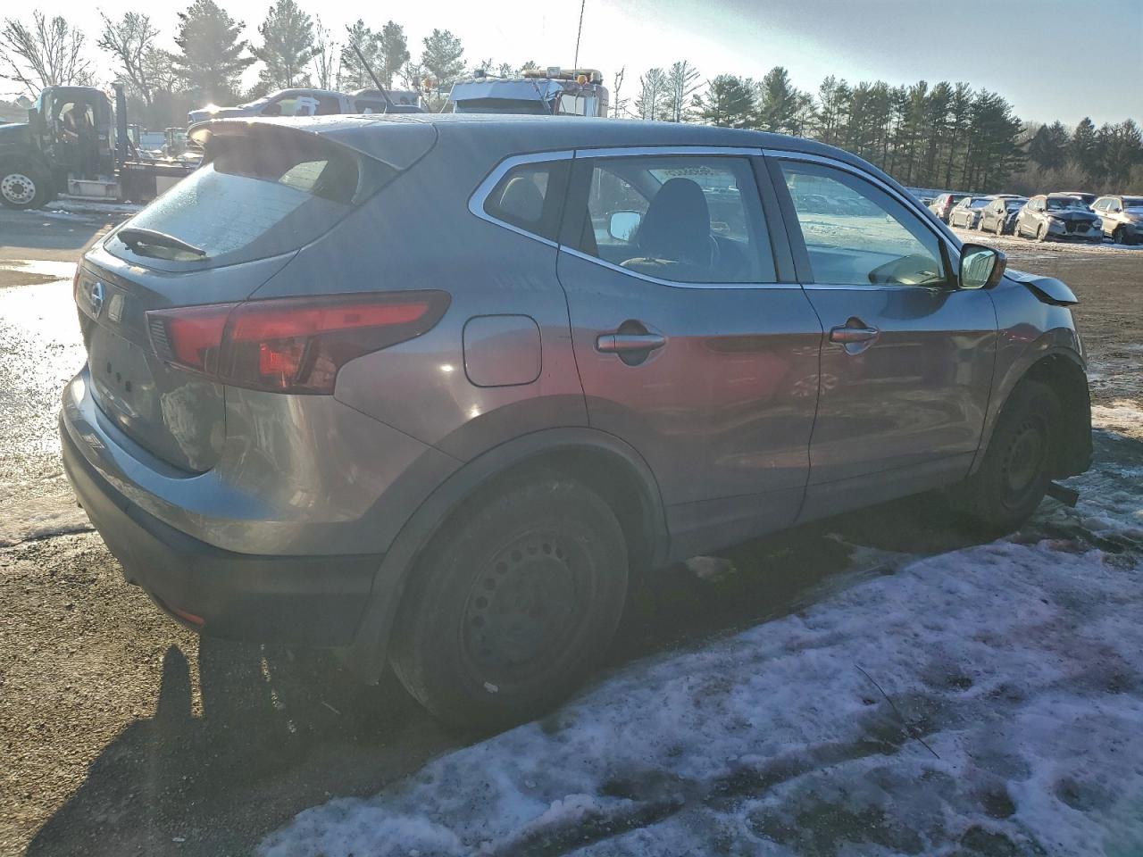 2019 NISSAN ROGUE SPORT S photo 5