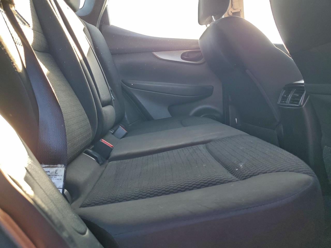 2019 NISSAN ROGUE SPORT S photo 21