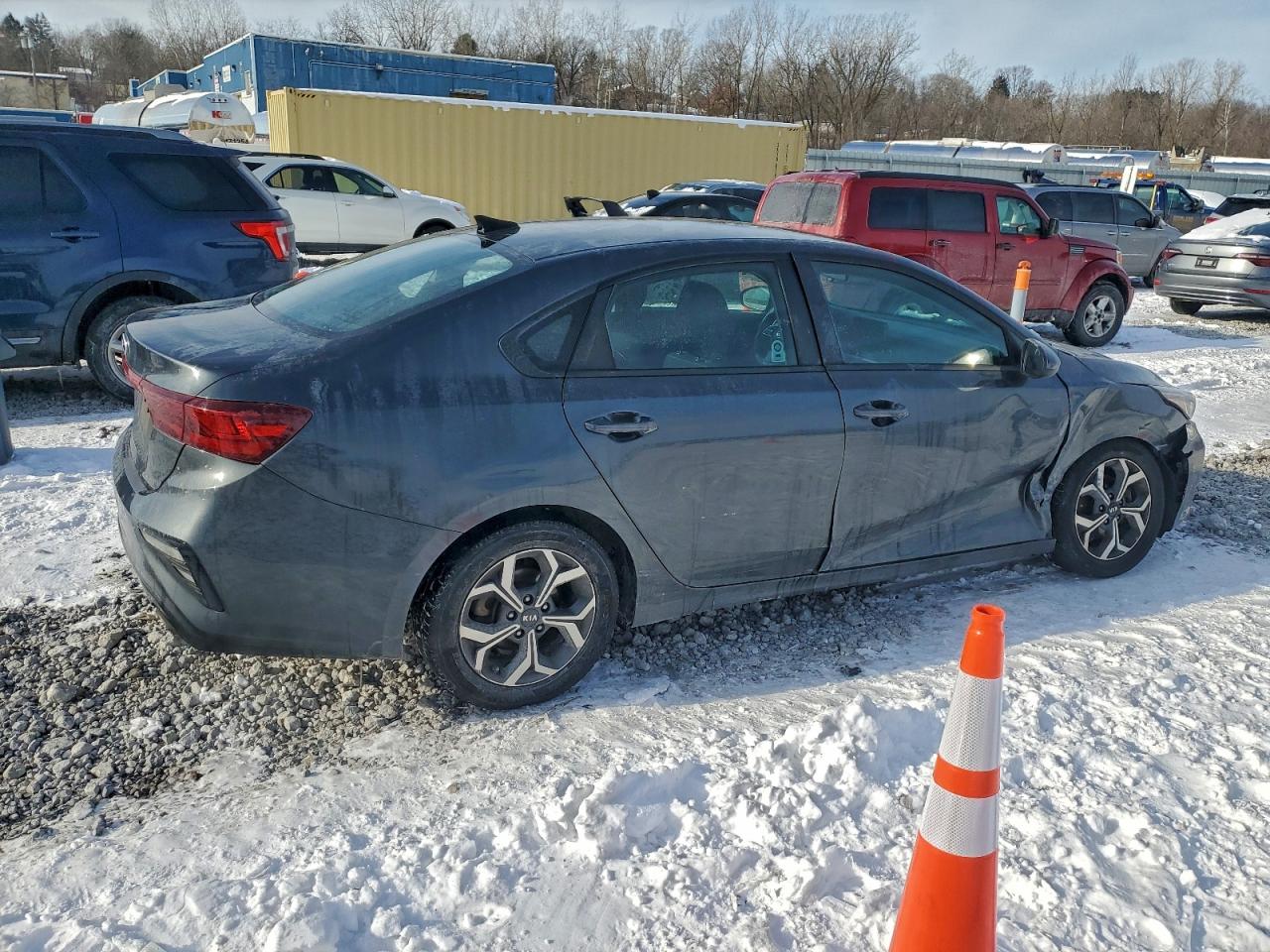2021 KIA FORTE FE photo 5