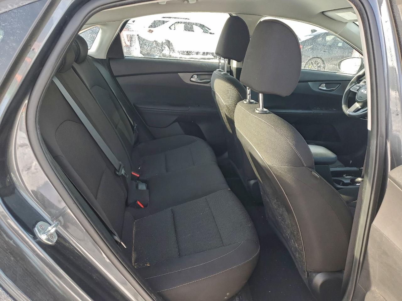 2021 KIA FORTE FE photo 19