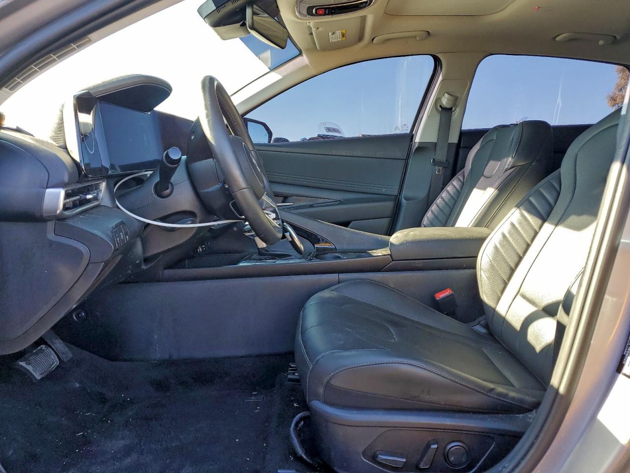 2025 HYUNDAI ELANTRA LIMITED photo 7