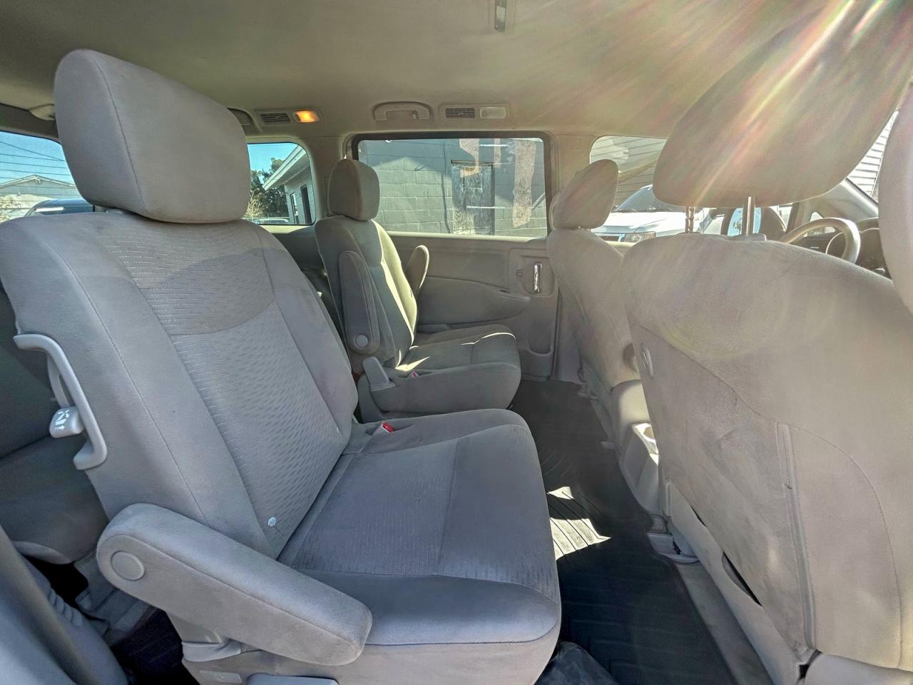 2014 NISSAN QUEST S photo 11