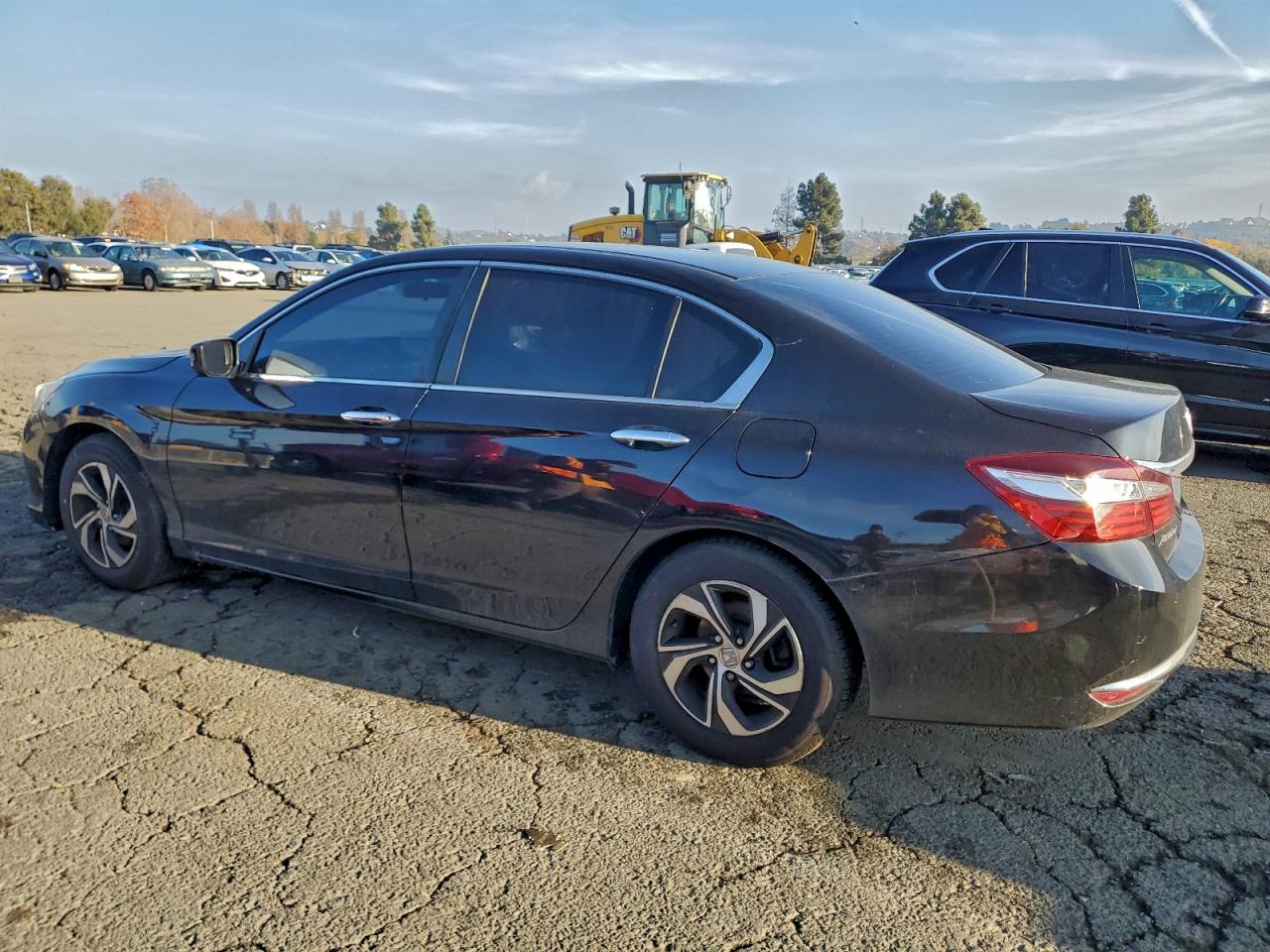 2016 HONDA ACCORD LX photo 2