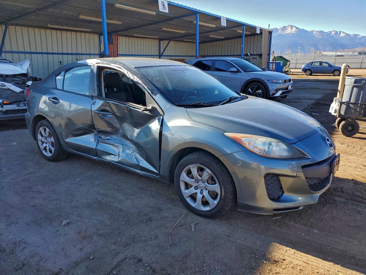 2013 MAZDA 3 I photo 4