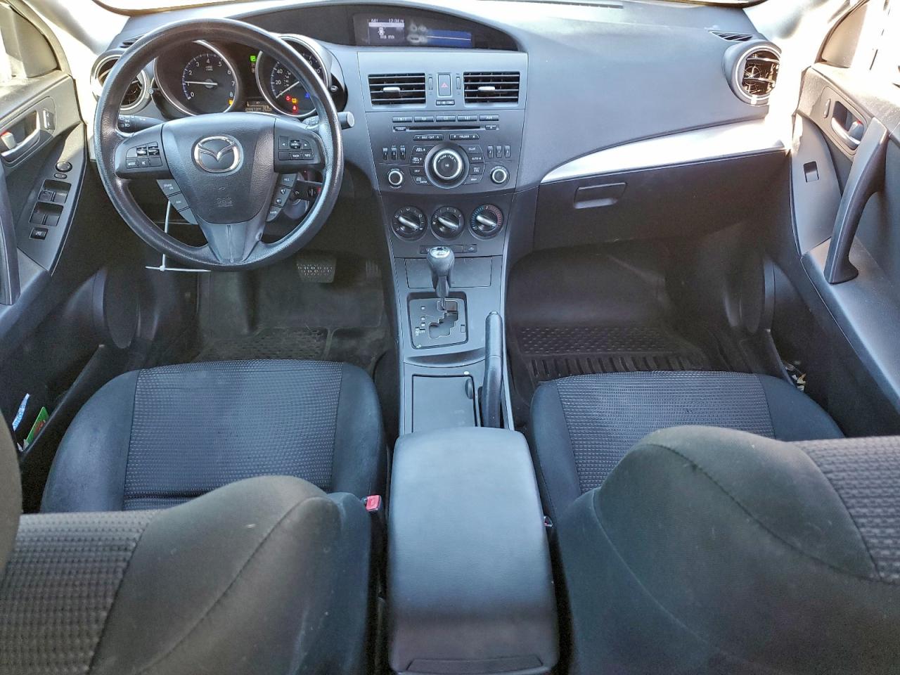 2013 MAZDA 3 I photo 8