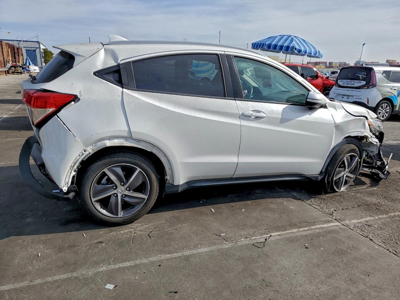 2021 HONDA HR-V EX photo 3