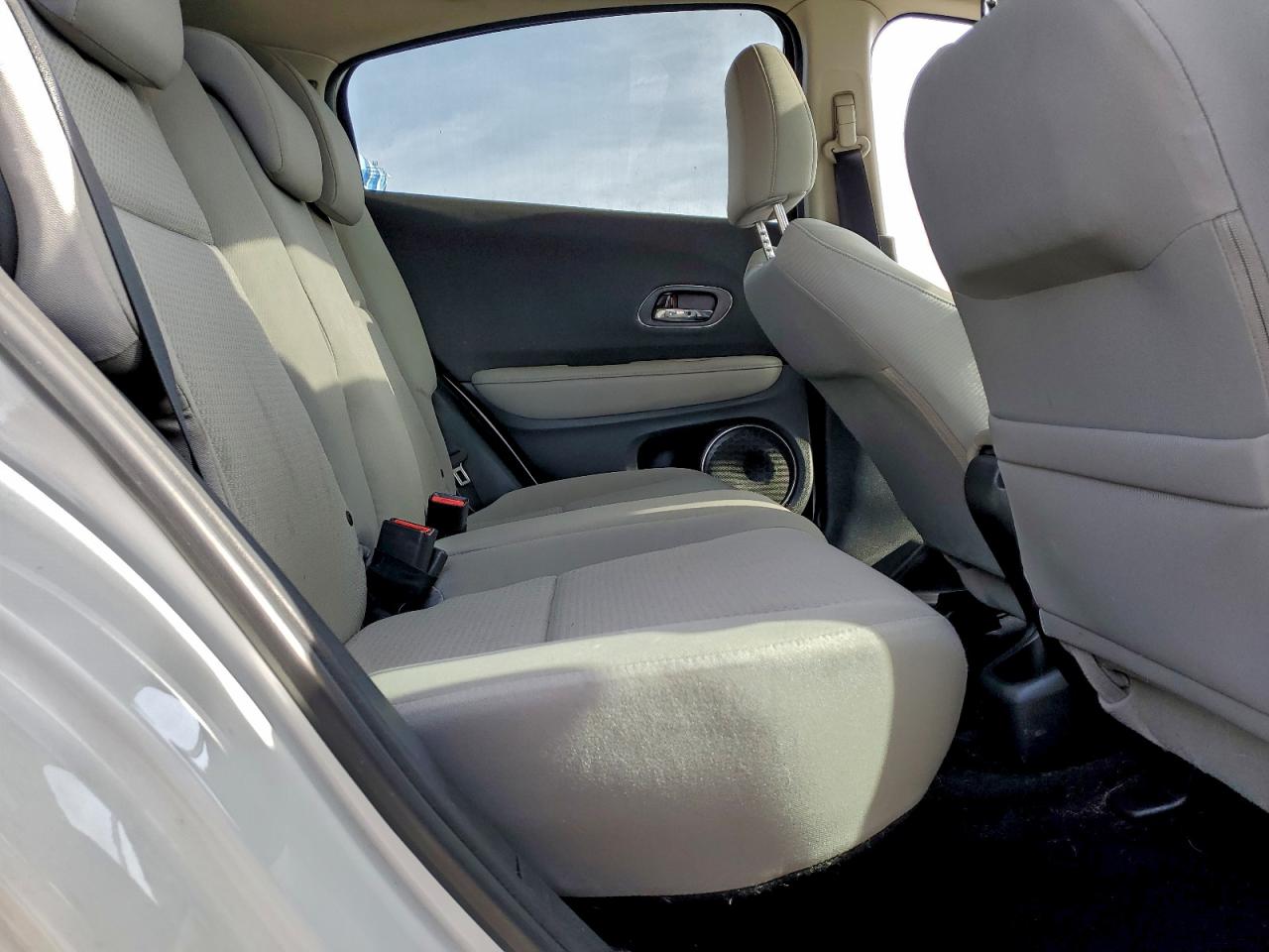 2021 HONDA HR-V EX photo 10