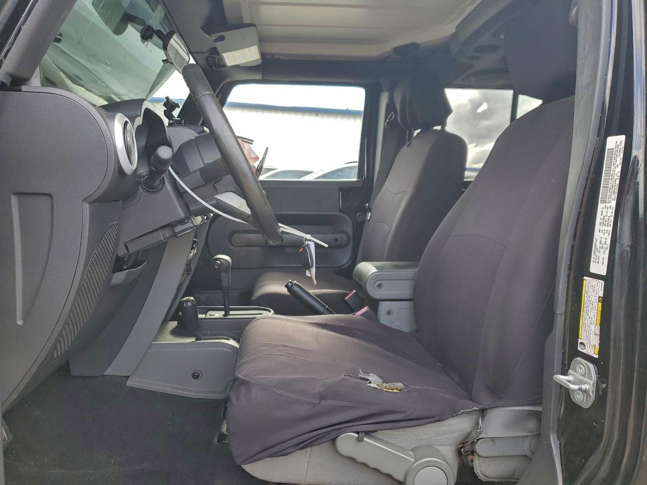 2008 JEEP WRANGLER UNLIMITED SAHARA photo 7