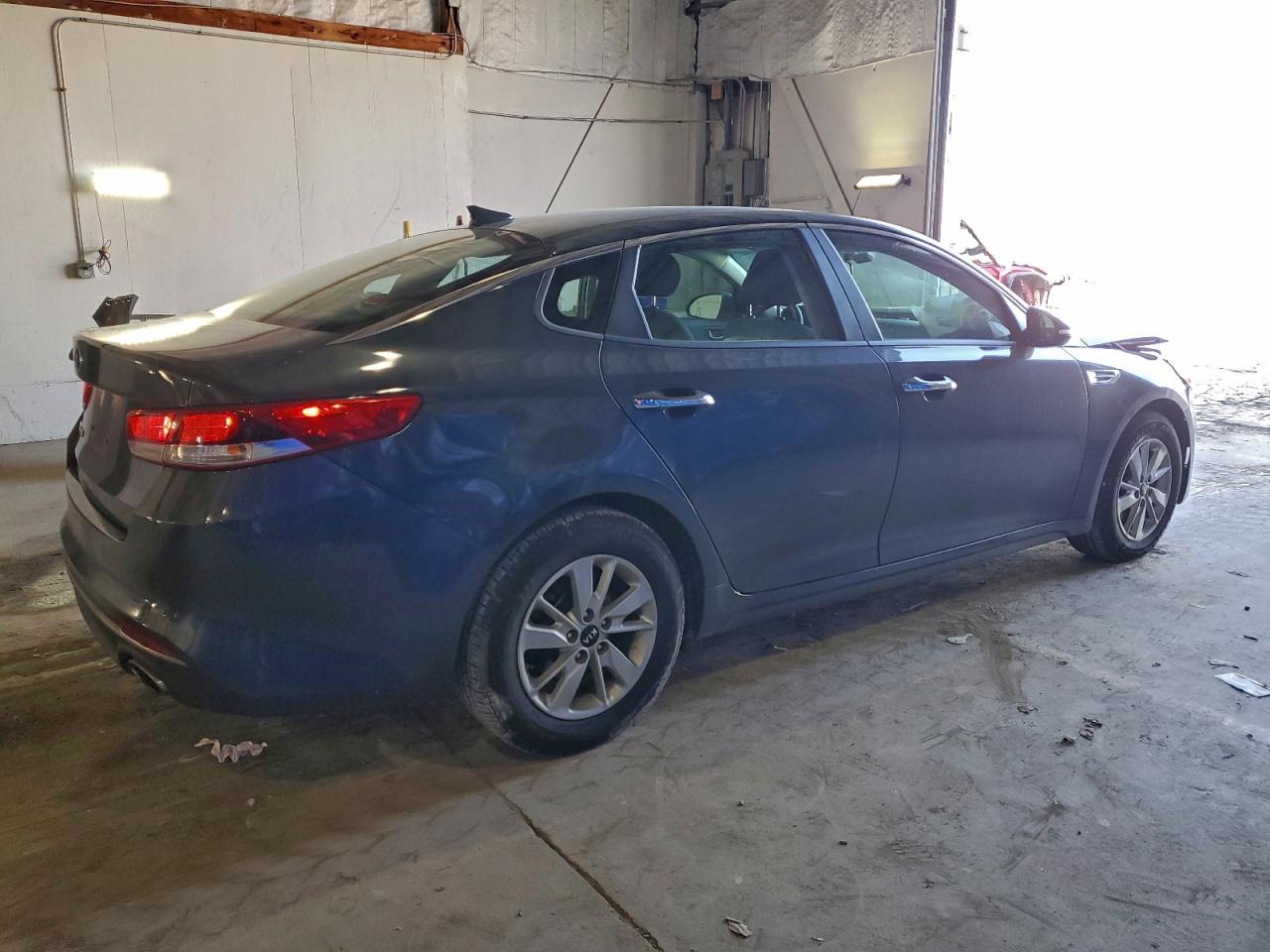 2018 KIA OPTIMA LX photo 7
