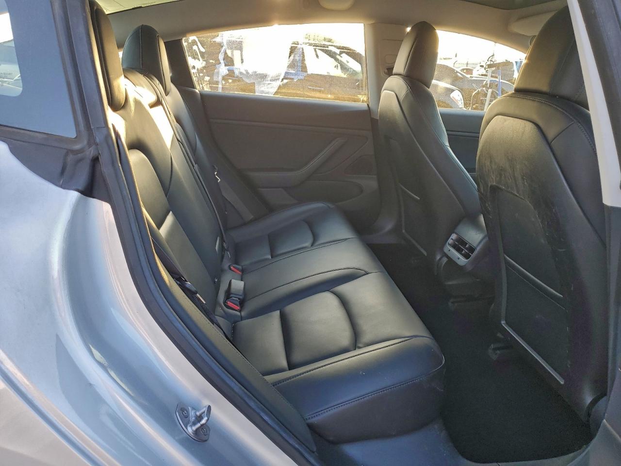 2018 TESLA MODEL 3 photo 28