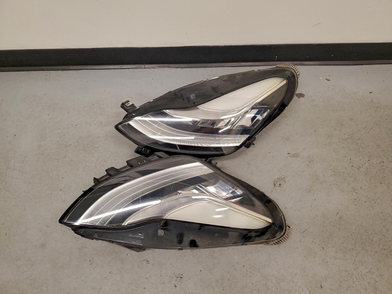 2018 TESLA MODEL 3 photo 34