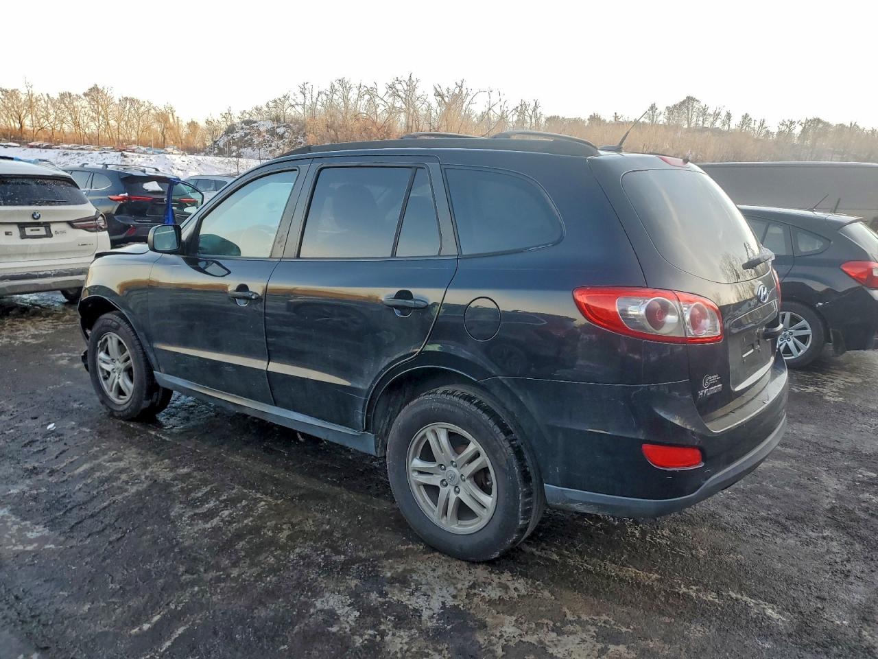 2010 HYUNDAI SANTA FE GLS photo 3