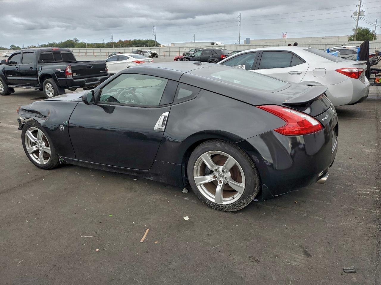 2012 NISSAN 370Z BASE photo 4