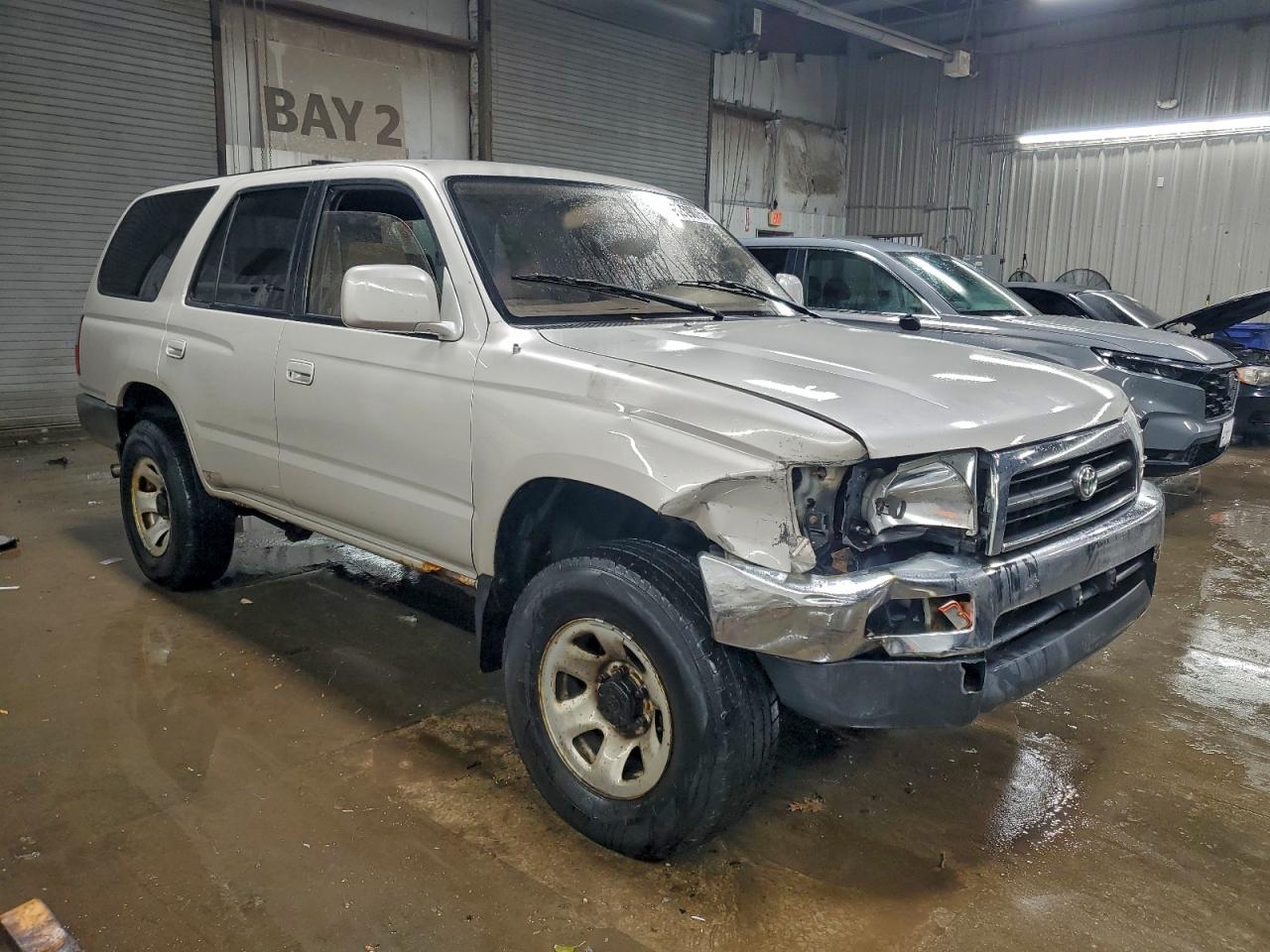 1998 TOYOTA 4RUNNER SR5 photo 4