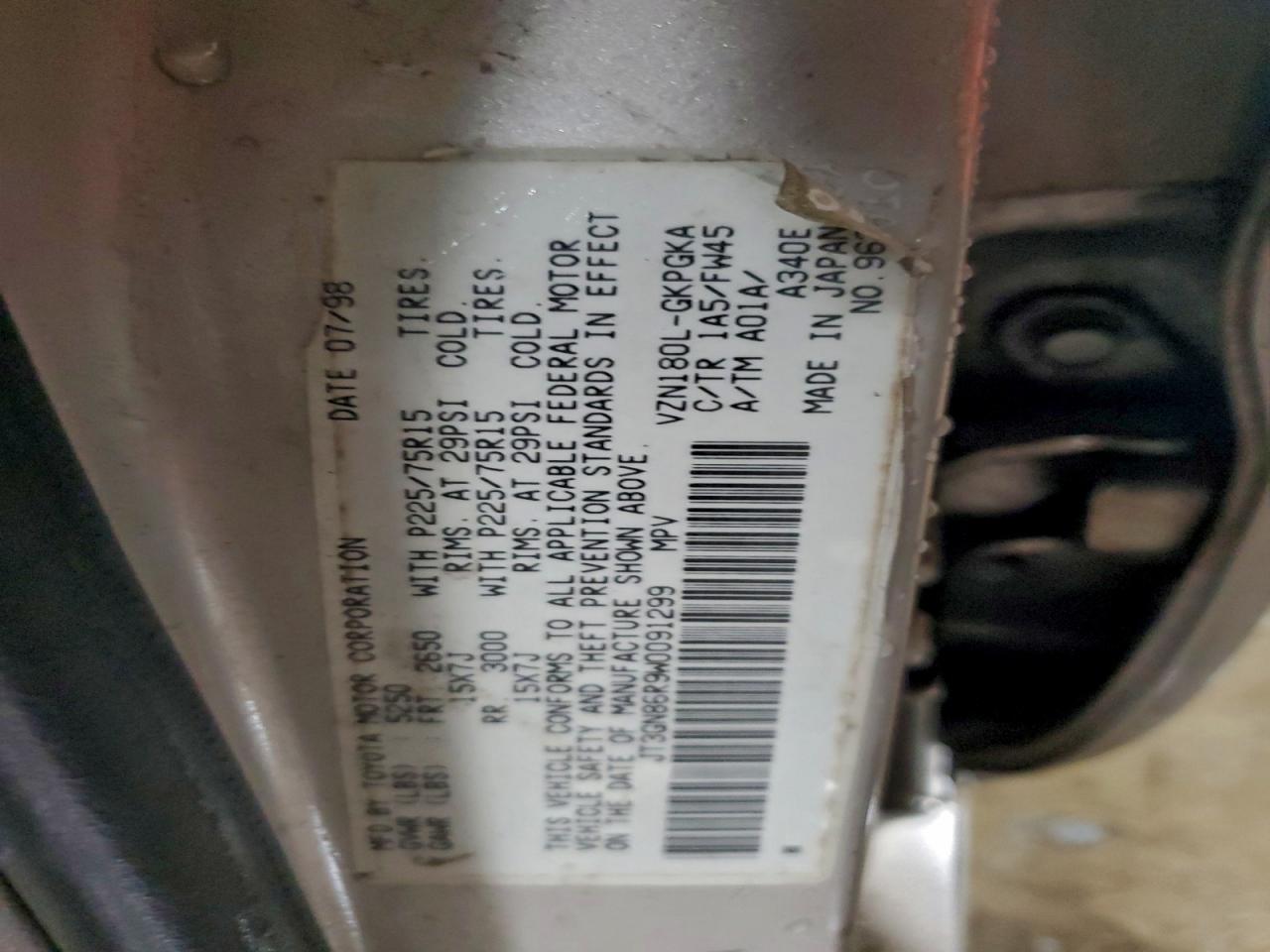 1998 TOYOTA 4RUNNER SR5 photo 12
