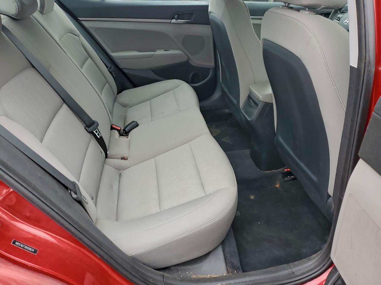 2017 HYUNDAI ELANTRA SE photo 10