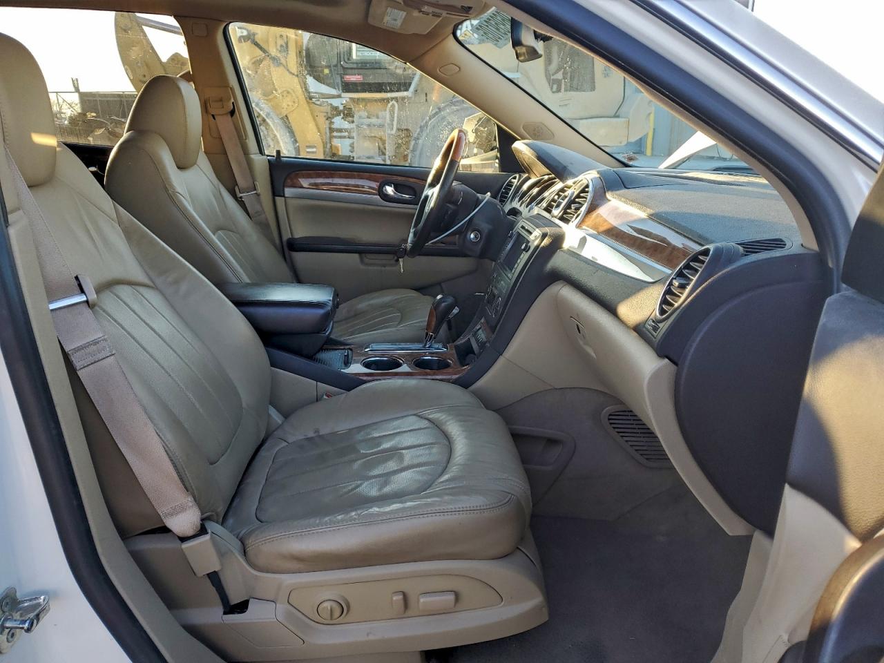 2011 BUICK ENCLAVE CXL photo 7