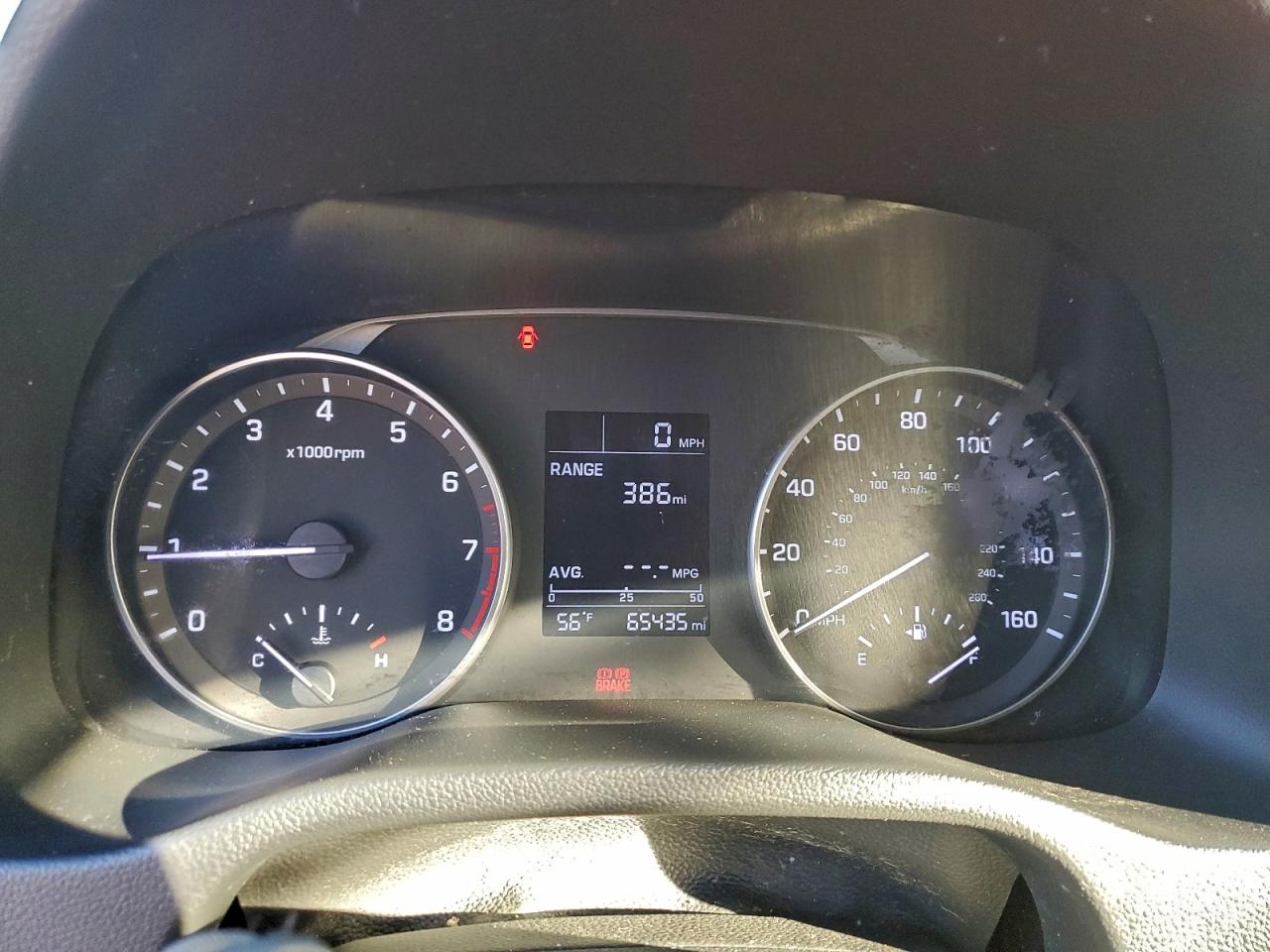 2017 HYUNDAI ELANTRA SE photo 9