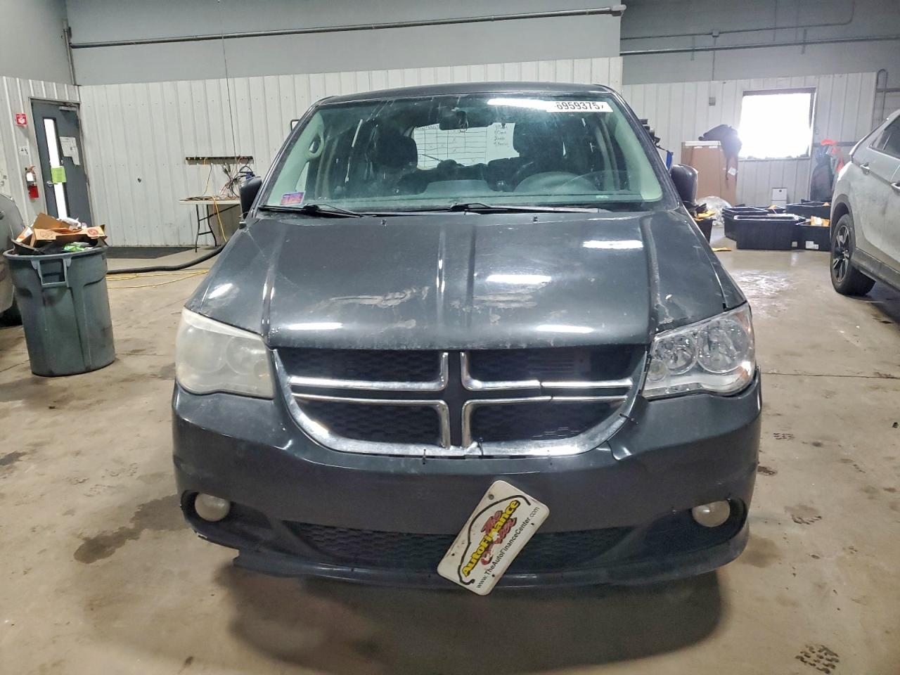 2012 DODGE GRAND CARAVAN CREW photo 13