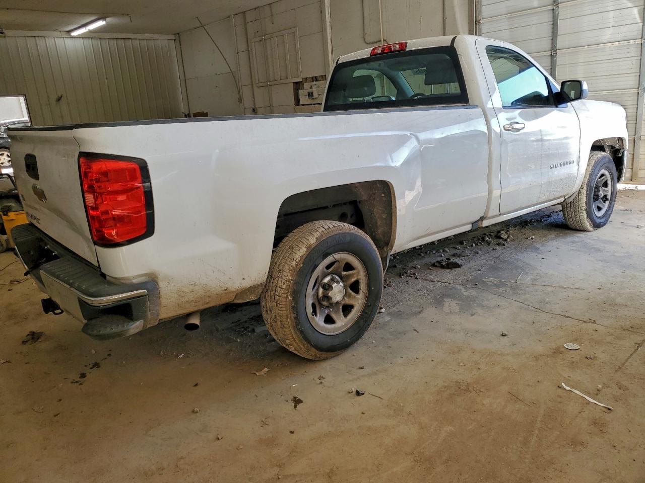 2018 CHEVROLET SILVERADO C1500 photo 5