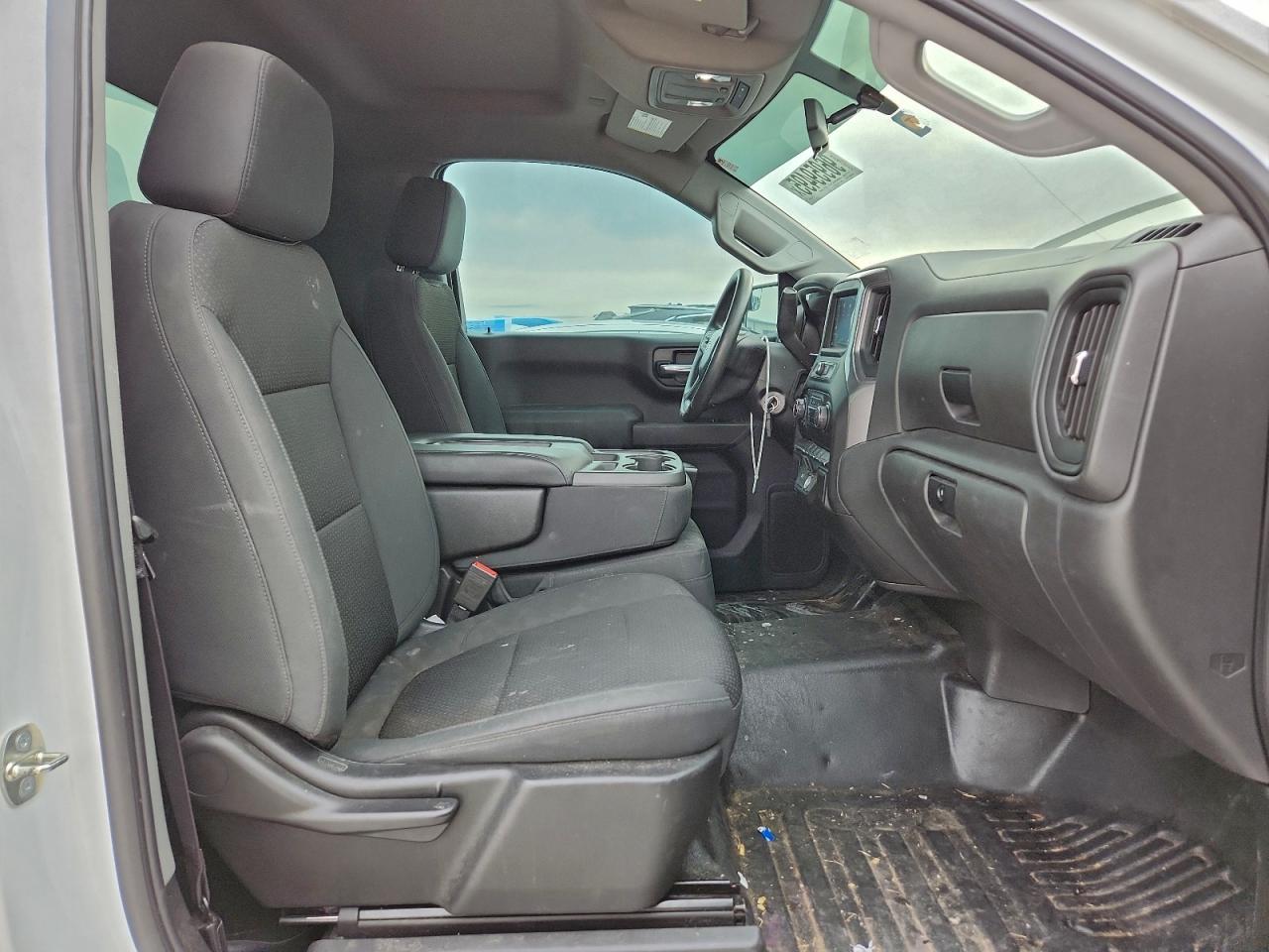 2020 CHEVROLET SILVERADO C1500 photo 19