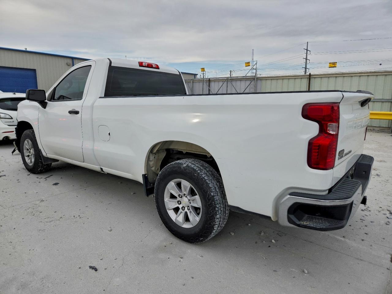 2020 CHEVROLET SILVERADO C1500 photo 3