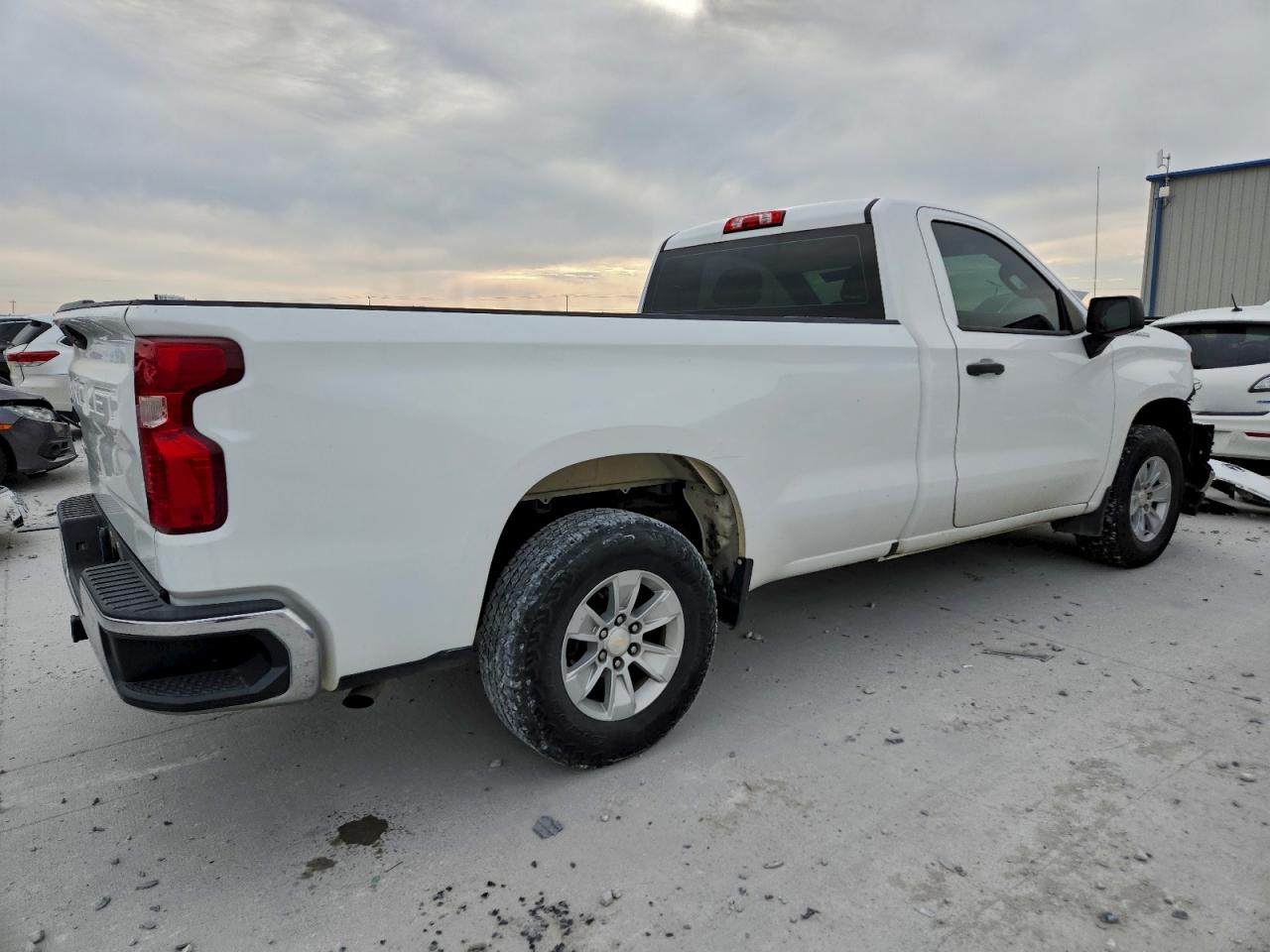 2020 CHEVROLET SILVERADO C1500 photo 5