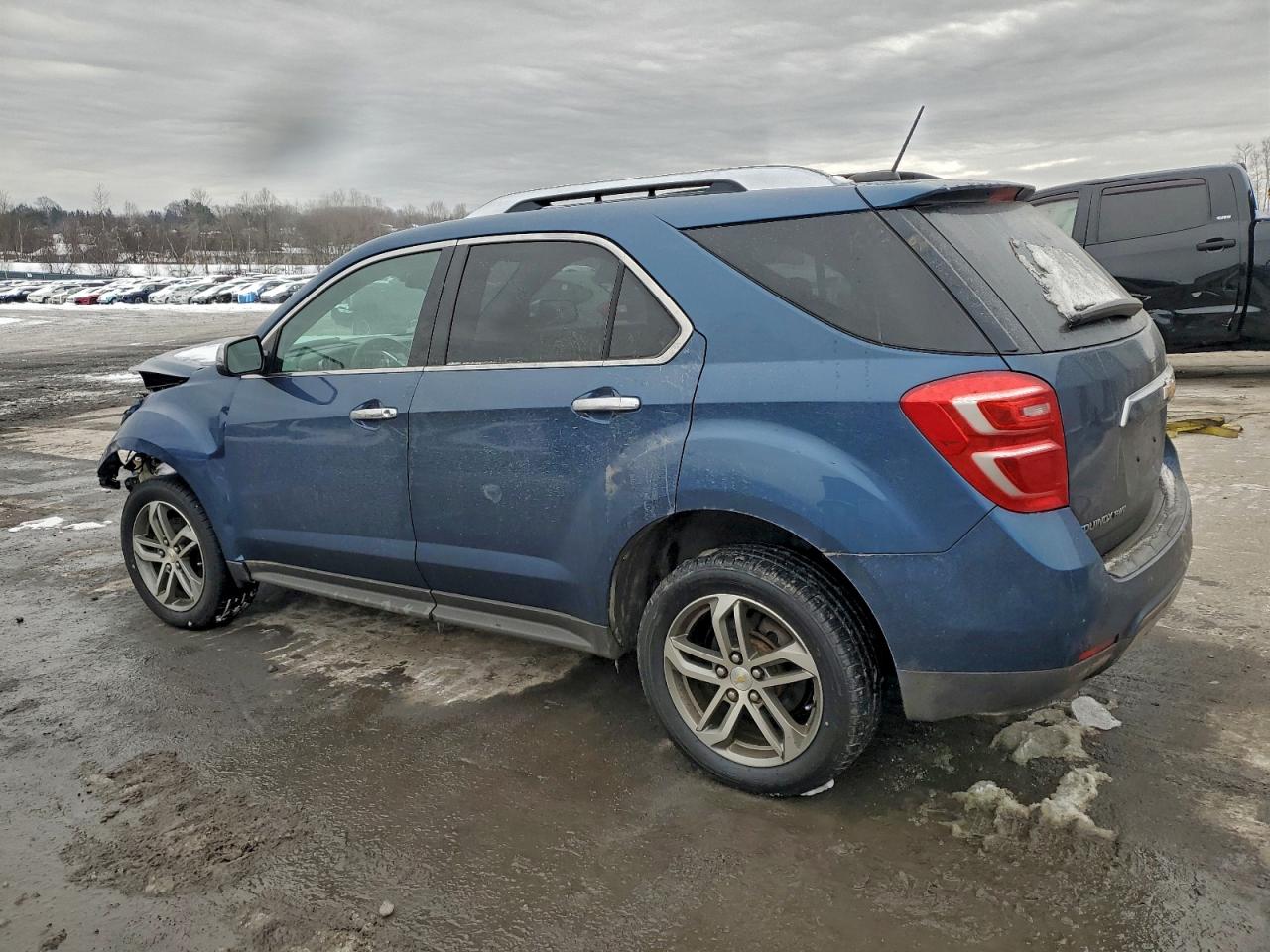 2017 CHEVROLET EQUINOX PREMIER photo 3